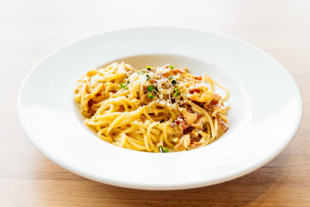 Вершкові спагетті Карбонара прямо з Італії